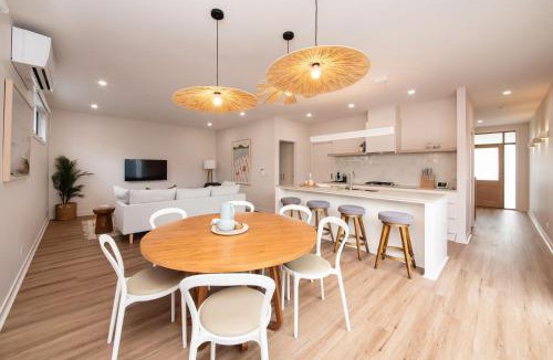 McCrae House | Barefoot Beach House McCrae