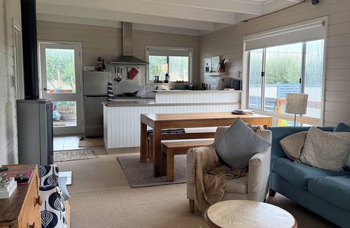 Waterhouse House | Barlavento | A cosy beach shack that feels like home | Long Beach Robe SA.