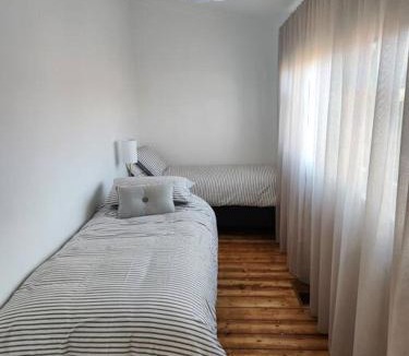 Bendigo House | Barnard Bungalow