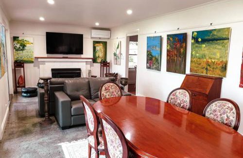 Barrabool Villa | Barrabool Maze Estate
