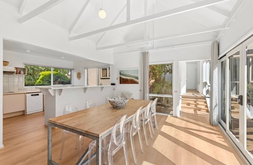 Barwon Heads House | Barwon Beach & Golf Getaway