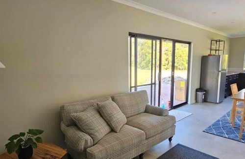 Kalgan Ski Chalet | Baudin - Pet friendly and peaceful, close to the beaches, national parks.
