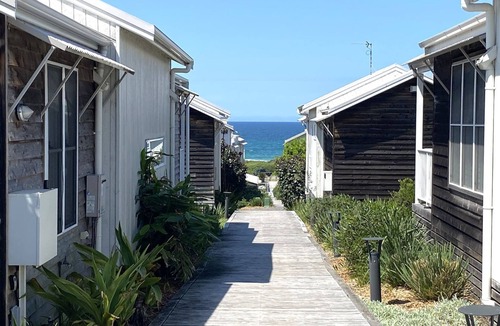Caves Beach Villa | Bay Breeze at Caves Beach Villas