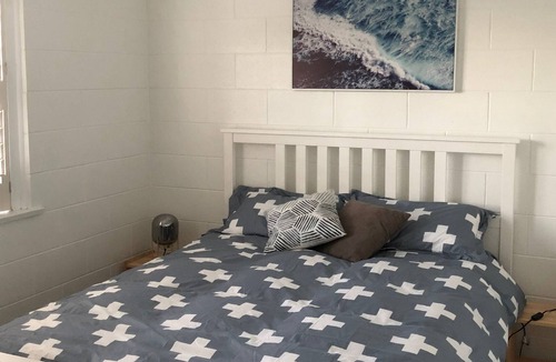 Encounter Bay House | Bay Breeze Beach Cottage