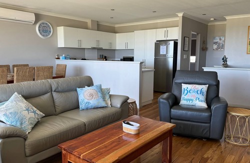 Jurien Bay Villa | Bay of Plenty, Unit 10 Seafront Estate