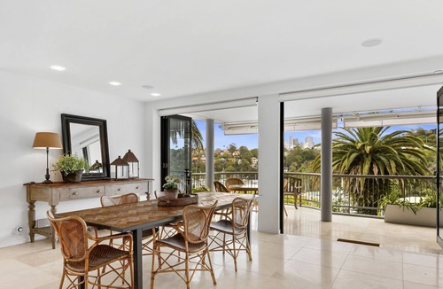 Mosman Apartment | Bay-Side Hideaway Villa