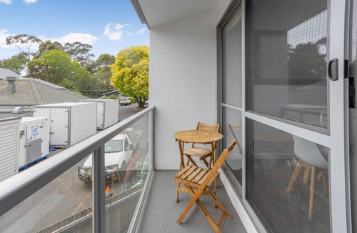 Lorne Apartment | Bay View: Ocean Views (accessible)