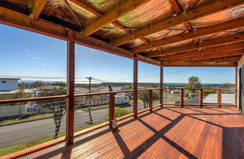 Portarlington House | Bay View Vacation Home