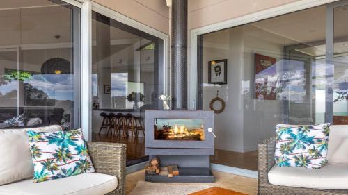 Pretty Beach Central Coast House | 'Bay Views at Wagstaffe' by HolidayCo