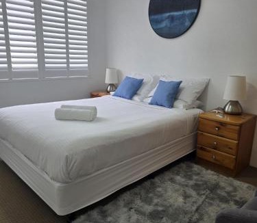 Shoal Bay Apartment | Bay Village - Shoal Bay Apartments