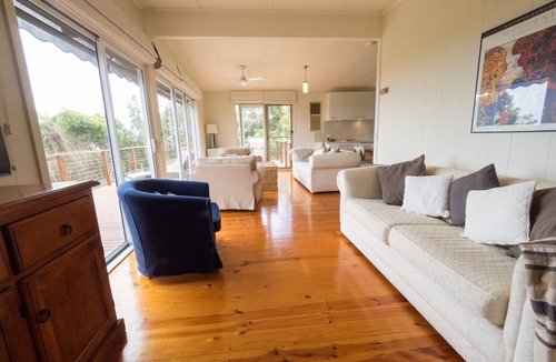 Rosebud House | Bayview Cottage : adjacent golf course and state forest. Excellent views.