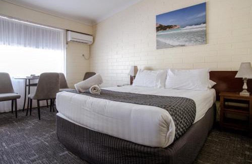 Esperance Hotel | Bayview Motel