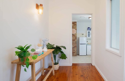 Warners Bay House | Bayview Retreat Warners Bay