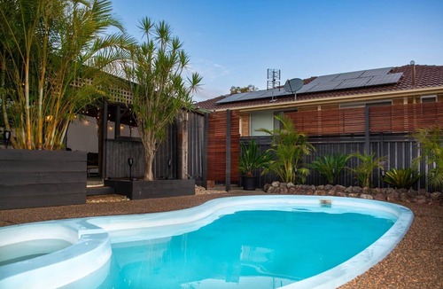 Warners Bay House | Bayview Retreat Warners Bay