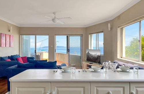 Nelson Bay Apartment | Bayview Towers Unit 1 15 Victoria Parade