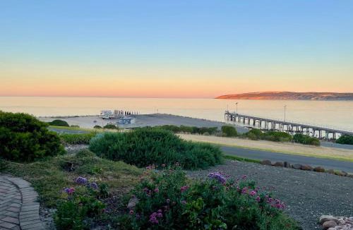 Emu Bay House | Baywatch - Emu Bay - Kangaroo Island