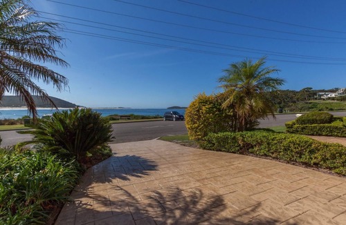 Fingal Bay House | Beach and coastal views, across the road from Fingal Bay surf beach