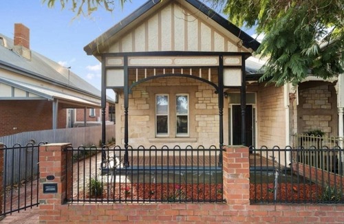 Exeter House | Beach Baby 3 Bed Garden Oasis