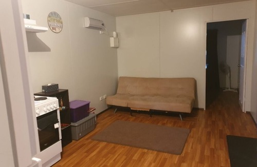 Cervantes House | Beach Camp - Plenty of lawn with a 5min walk to the beach !