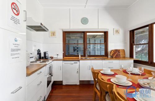 Mandurah House | Beach Cottage In The Heart Of Mandurah