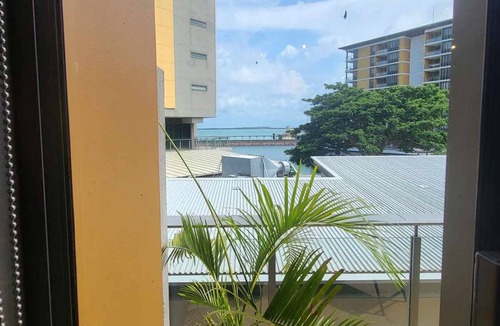 Darwin City Centre Apartment | Beach front, with huge outdoor living area and views. Everything you need!