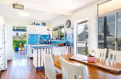 Brooms Head House | BEACH HAVEN - Amazing Balcony Views - Brooms Head NSW