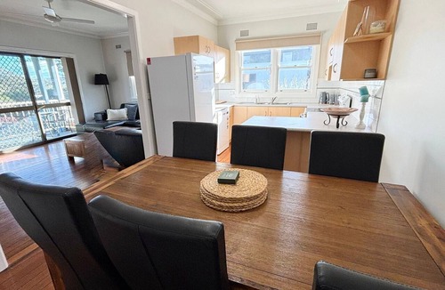 South West Rocks House | Beach House SWR - Walk to the beach