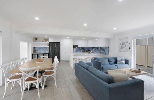 Toowoon Bay House | Beach House Ta Zott