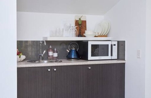 Torquay Apartment | Beach Loft - on the Esplanade