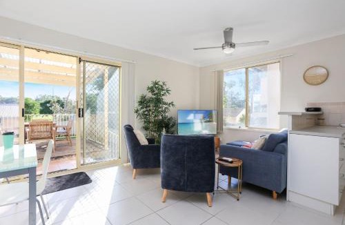 Hawks Nest House | Beach Road Bliss