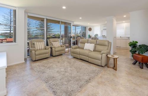 Tuncurry Apartment | Beach Street Oasis - Tuncurry