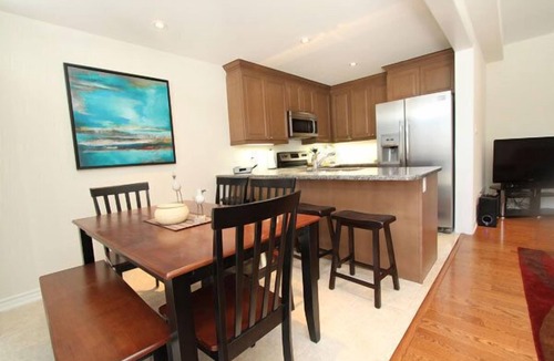 Wasaga Beach House | Beach1. com - Beach House # 4 - Beachfront Wasaga Beach