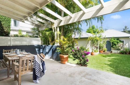 Palm Beach House | Beachcomber on Iluka by TCC