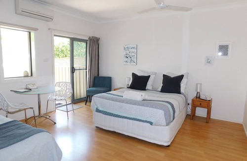 Port Macquarie Bed & Breakfast | Beachport Bed and Breakfast