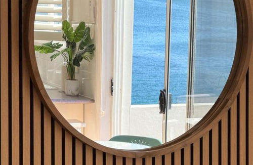 Cronulla Apartment | Beachside Apartment Blackwoods Beach
