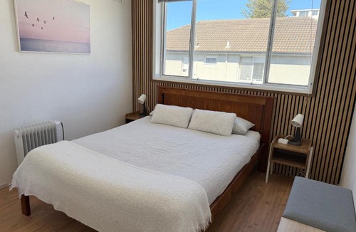 Cronulla Apartment | Beachside Apartment Blackwoods Beach