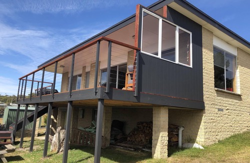 Greens Beach House | Beachside Beauty - perfect holiday getaway