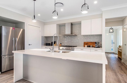 Lake Cathie House | Beachside Bliss - Luxurious coastal living at its finest