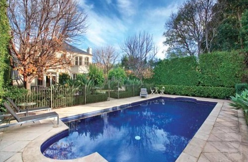 Brighton House | Beachside Family Home in Melbourne's Bayside Brighton.