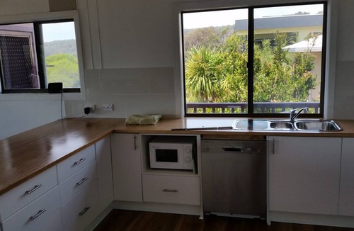 Pambula Beach House | Beachside . Pambula Beach.