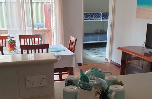 Rockingham Villa | Beachside Retreat Rockingham