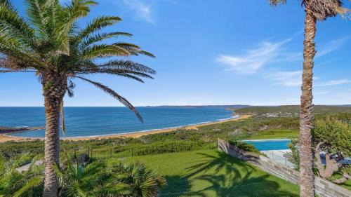 Killcare Heights House | 'Beachview' by HolidayCo