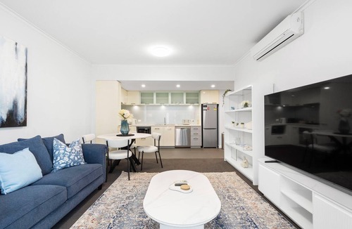 Perth Apartment | Beaufort Street 1bdr Parking