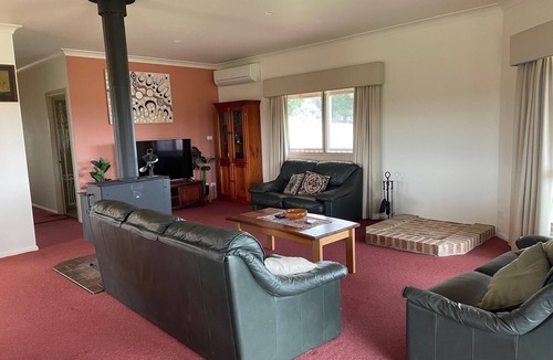 Crooked Corner Other | Beautiful Home with Spectacular Views - Sunnyside Homestead - Crooked Corner