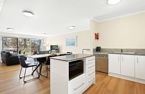 Narooma Apartment | Beautiful renovated Boardwalk Apartments Unit Eleven