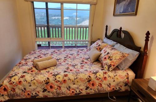 Rokeby House | Beautiful Vineyard Stay