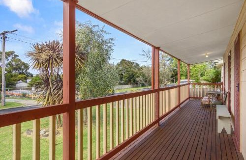 Inverloch House | Beilby Beach Cottage