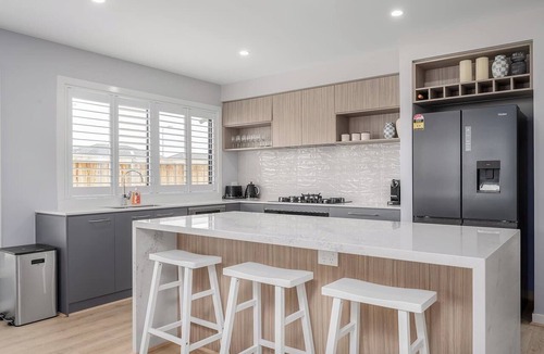 Clyde House | Bella Brand New Modern Stylish 4BR Home