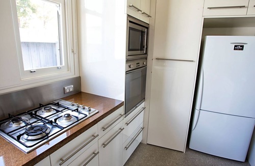 Queenscliff House | Bella Casa in the hart of town