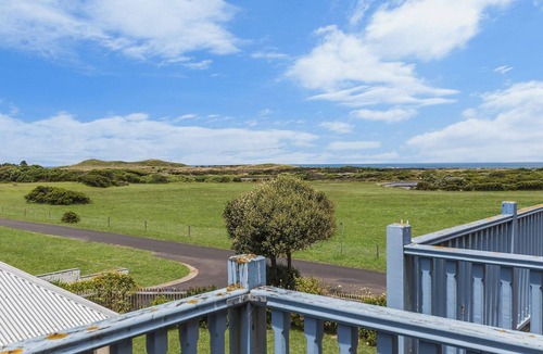 Port Fairy House | Bella On Victoria - with ocean views
